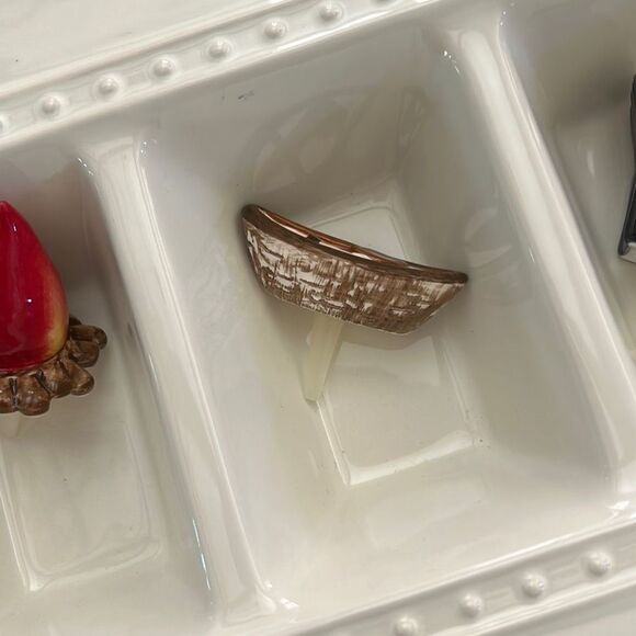 Nora Fleming Divided Dish w/Faux Minis - Picture 3 of 7
